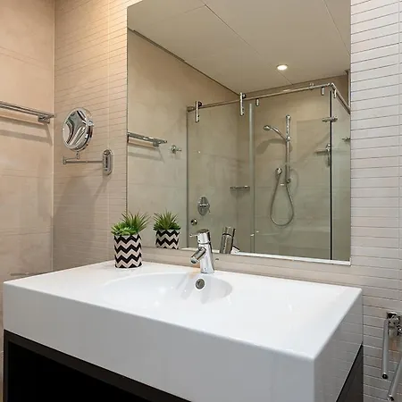 360° Seaview Samara 아파트