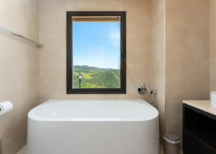 360° Seaview Samara * Marbella